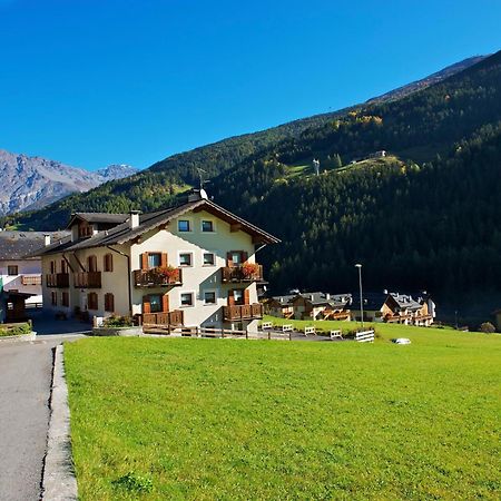 Casa Sofia Villa Valdisotto Bagian luar foto