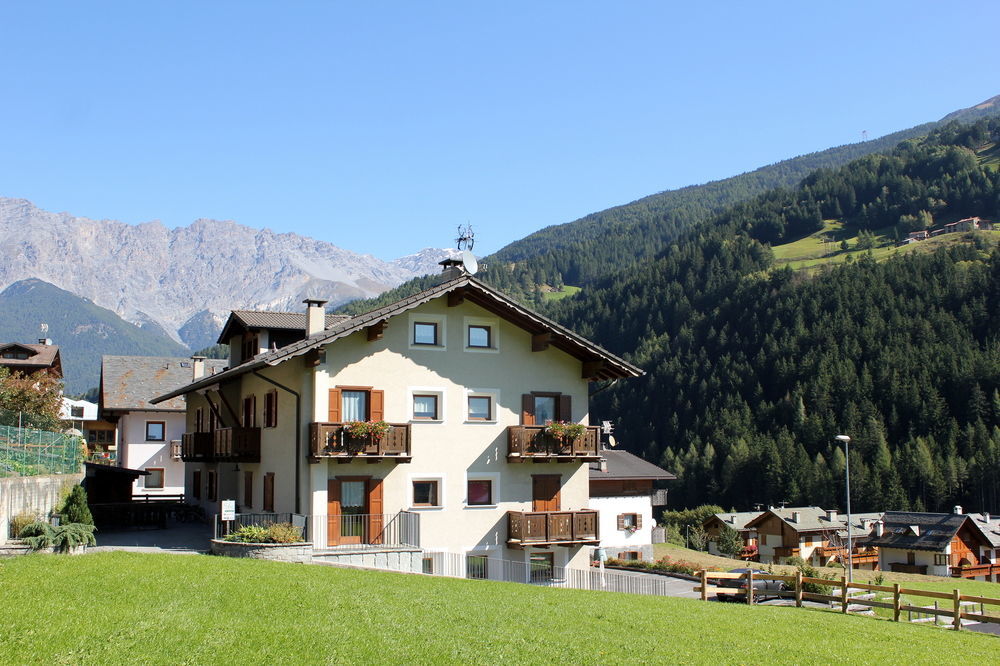 Casa Sofia Villa Valdisotto Bagian luar foto